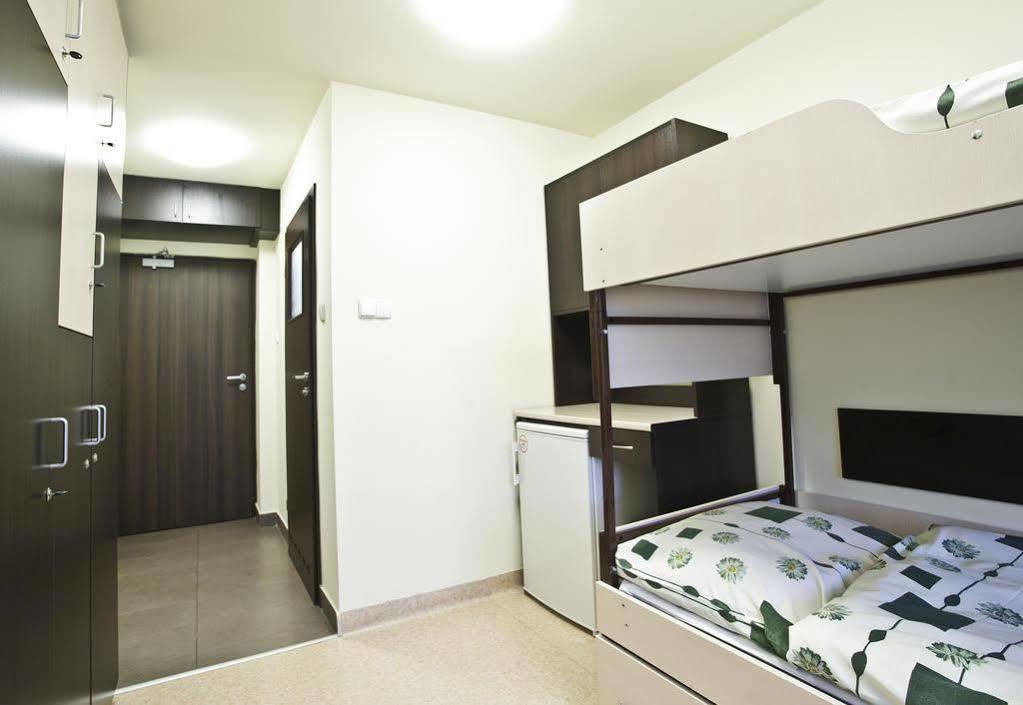 Olimp Hostel *