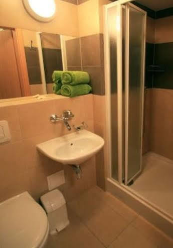 Olimp Hostel